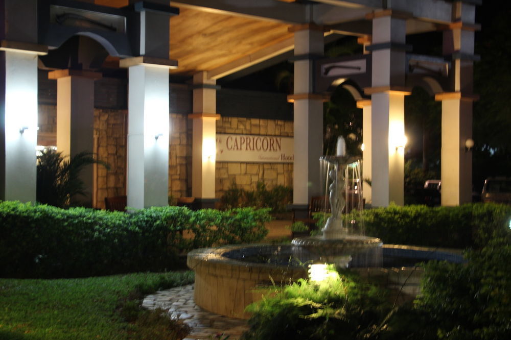 Capricorn International Hotel Nadi Exterior foto